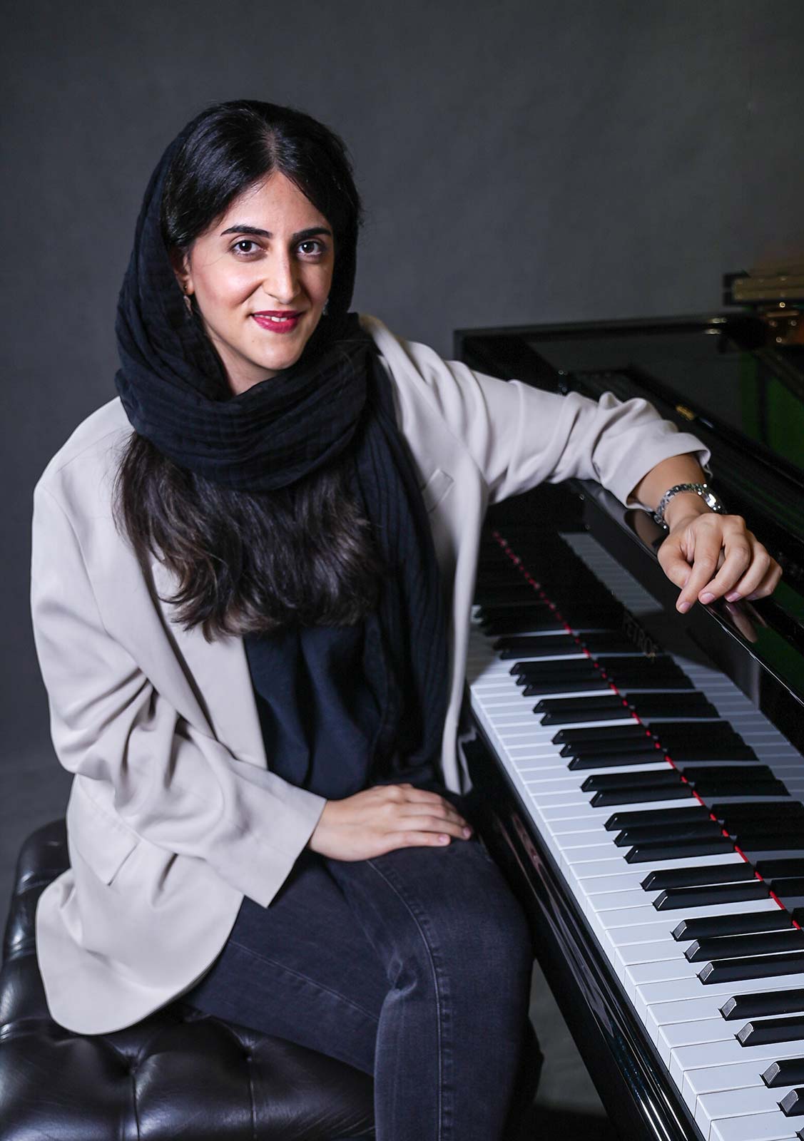 آموزشگاه موسیقی پارس - رها سینکی