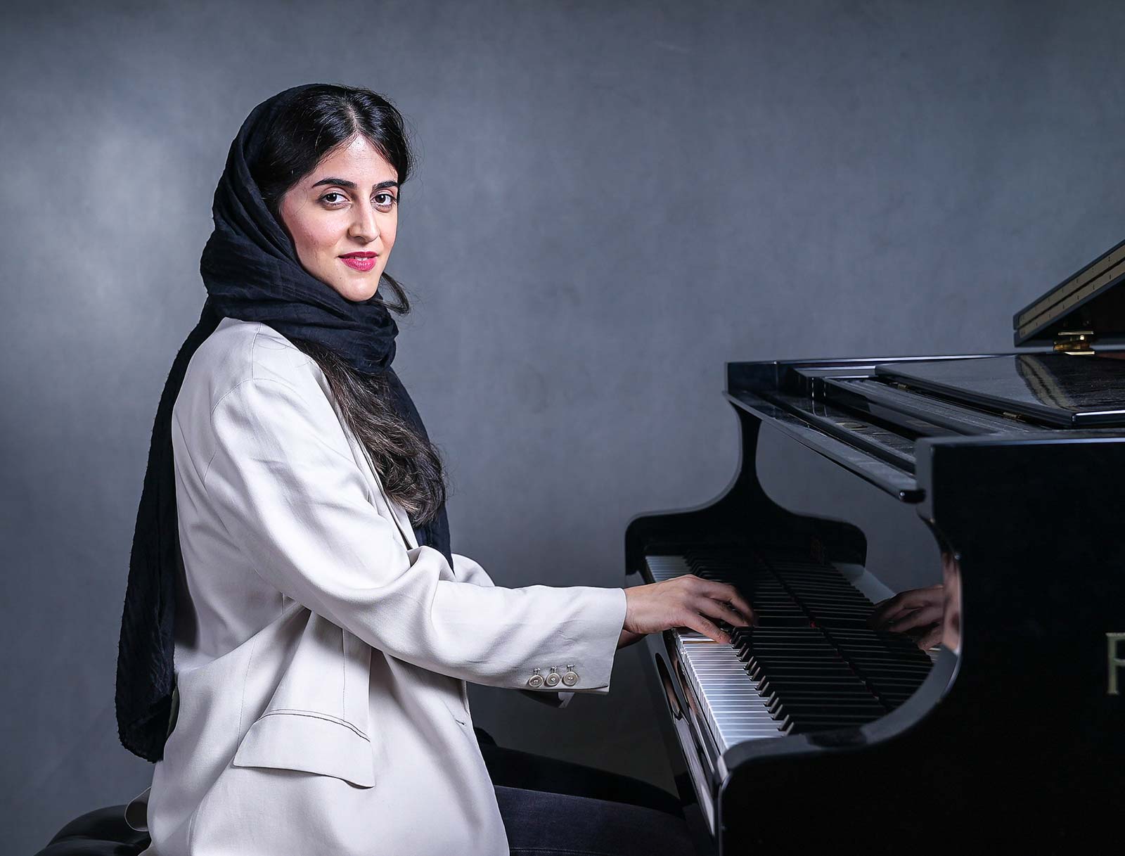 آموزشگاه موسیقی پارس - رها سینکی