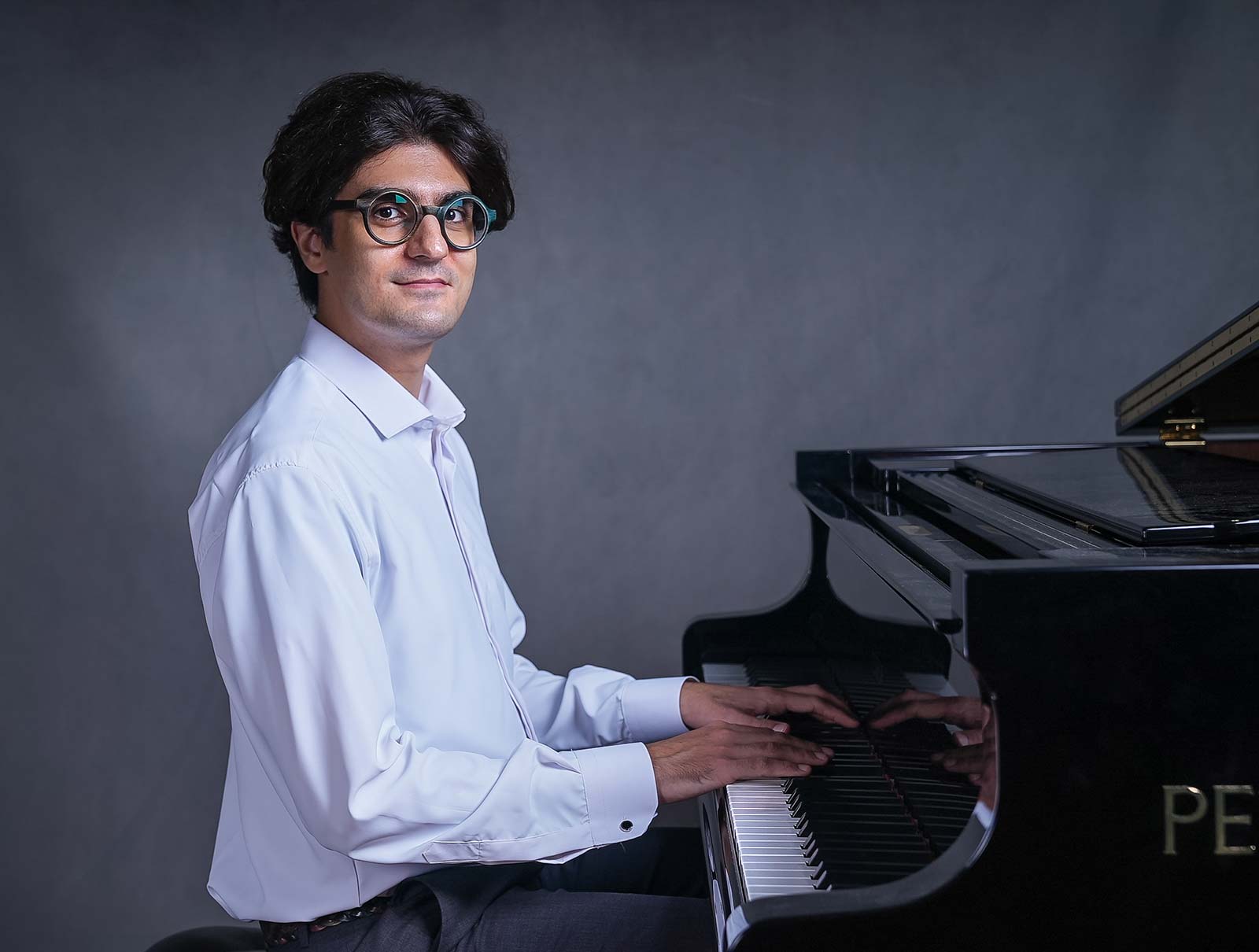 آموزشگاه موسیقی پارس - آرمان فهیمی