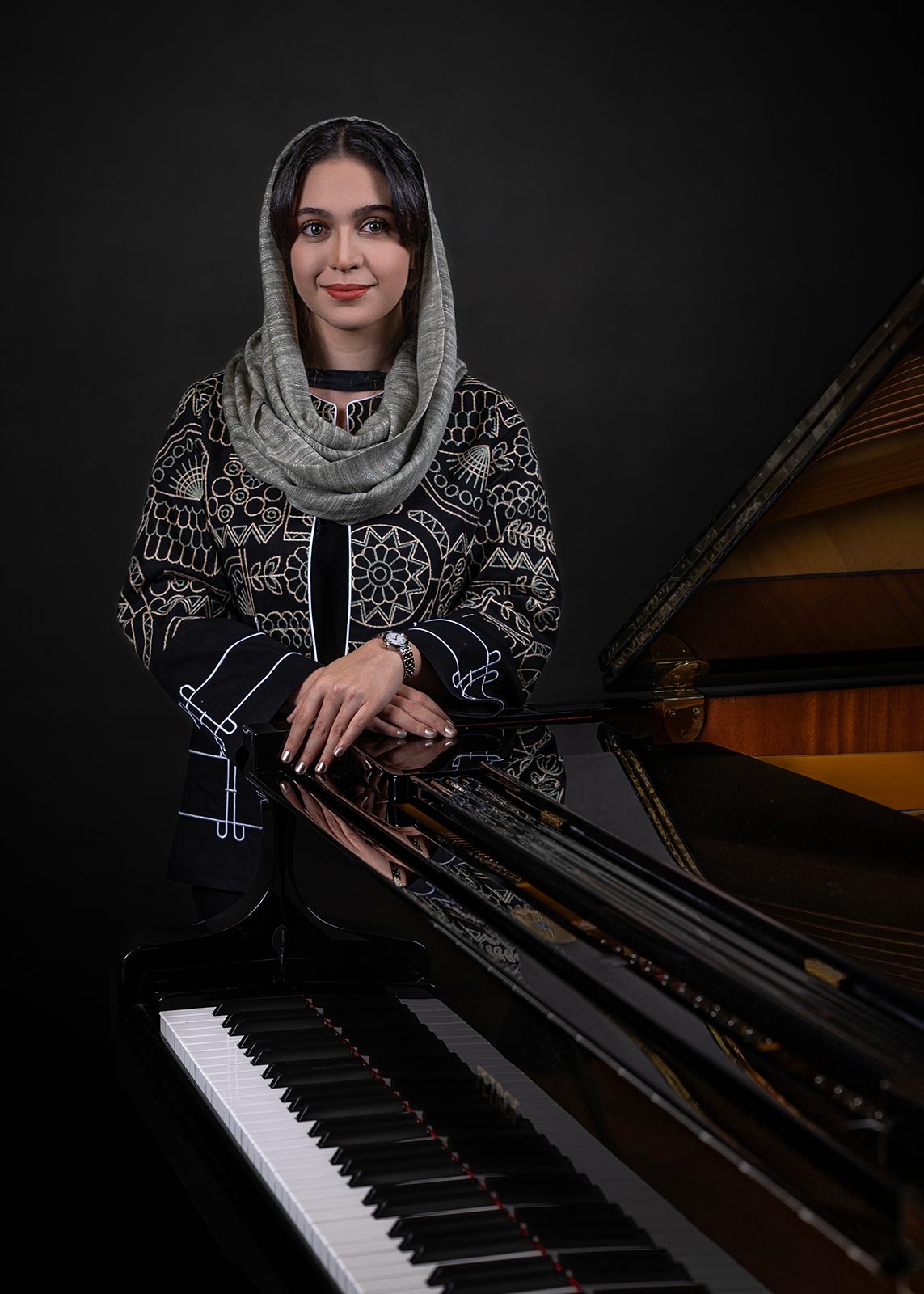 آموزشگاه موسیقی پارس - آوین عسکری