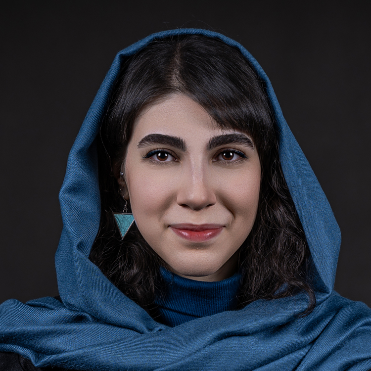 تسنیم لطفی
