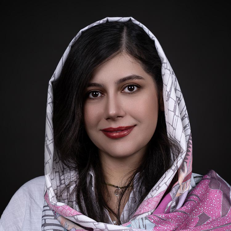 آناهیتا ایزدی پارسا