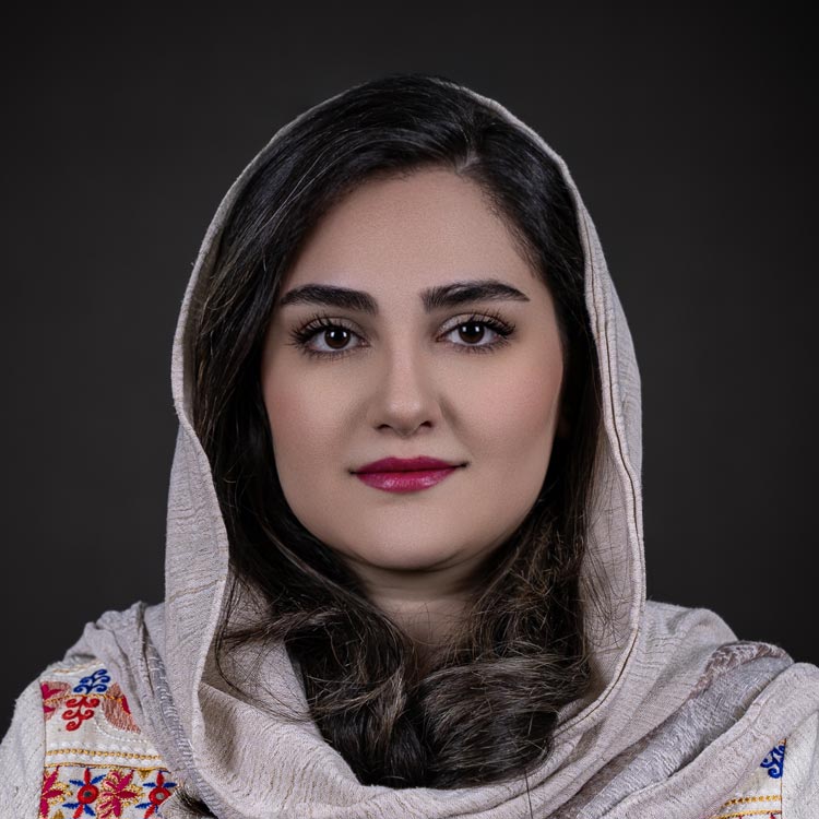 ملیکا علی اکبری